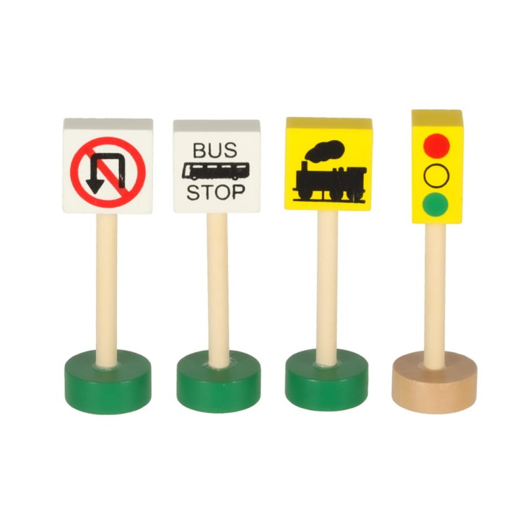 Możliwość tworzenia wielu tras i konfiguracji torów. Zestaw kolejki, który nie nudzi się szybko.