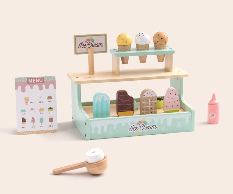 Zabawa w sklep z lodami – drewniana budka edukacyjna dla dzieci