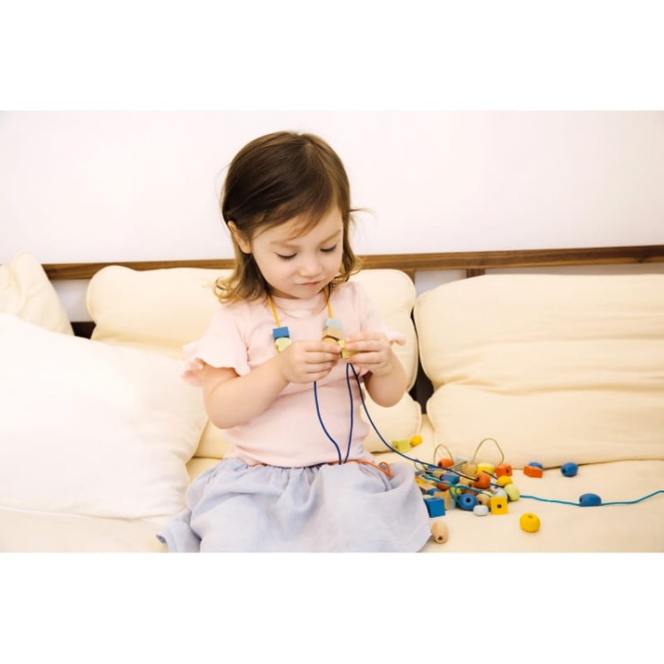 classic-world-drewniane-koraliki-do-nawlekania-96-elementow (2).jpg